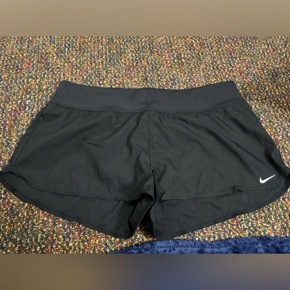 Nike bathing suit shorts - Picture 1 of 2